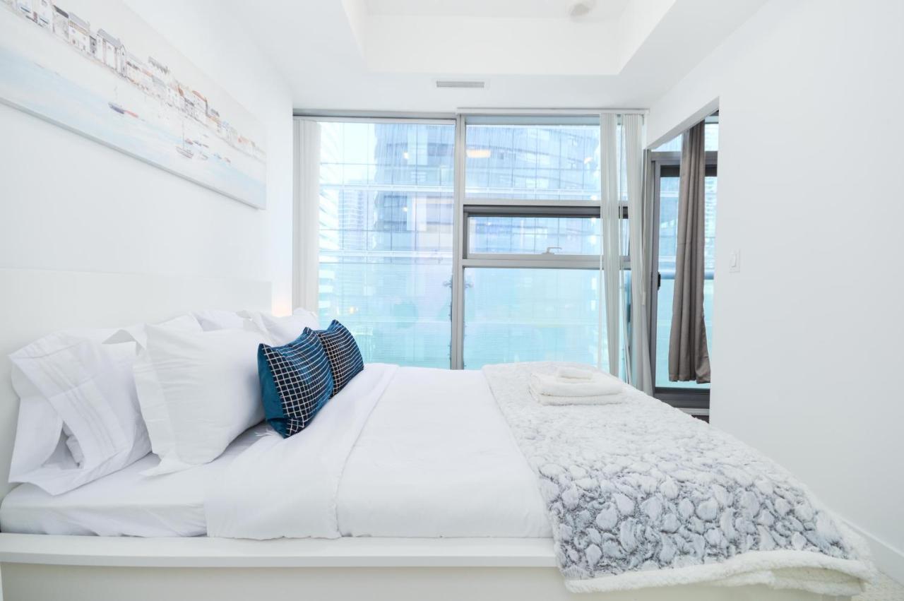 Downtown Toronto Condo Mins From Scotiabank Arena, Tiff, Cn Tower, Union, Mtcc エクステリア 写真