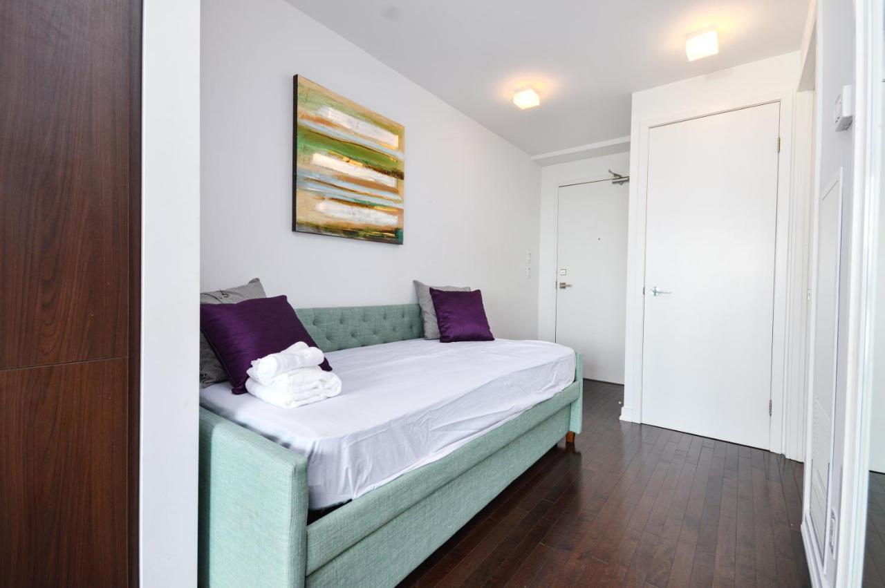 Downtown Toronto Condo Mins From Scotiabank Arena, Tiff, Cn Tower, Union, Mtcc エクステリア 写真