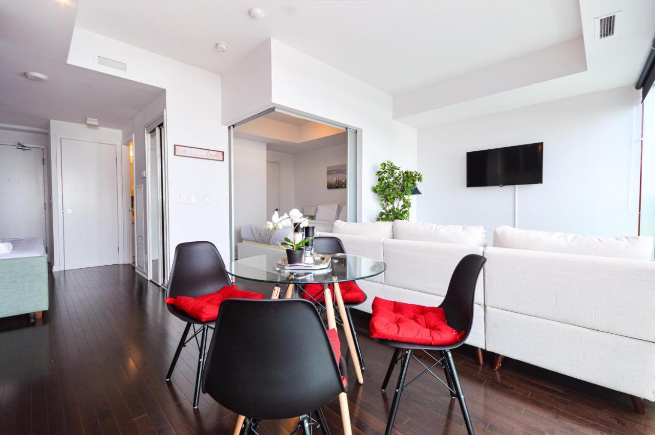 Downtown Toronto Condo Mins From Scotiabank Arena, Tiff, Cn Tower, Union, Mtcc エクステリア 写真