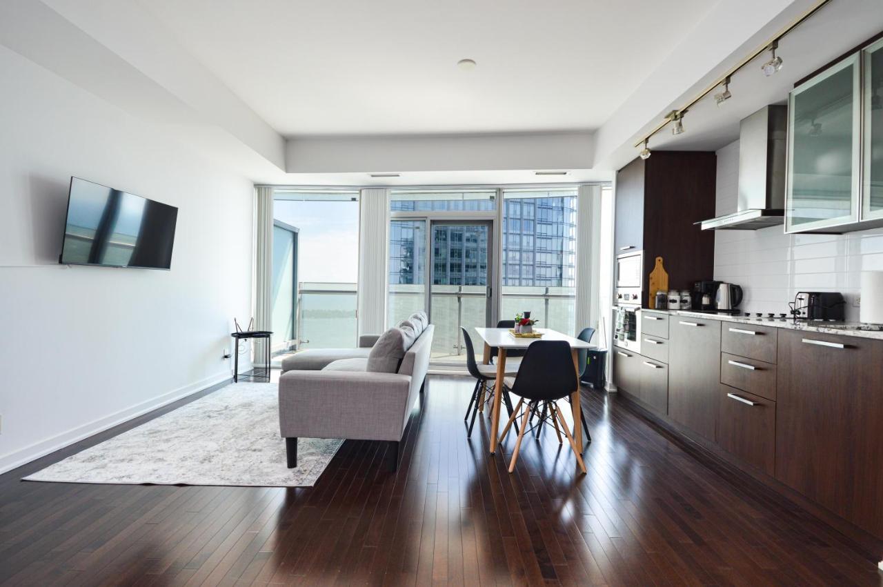 Downtown Toronto Condo Mins From Scotiabank Arena, Tiff, Cn Tower, Union, Mtcc エクステリア 写真