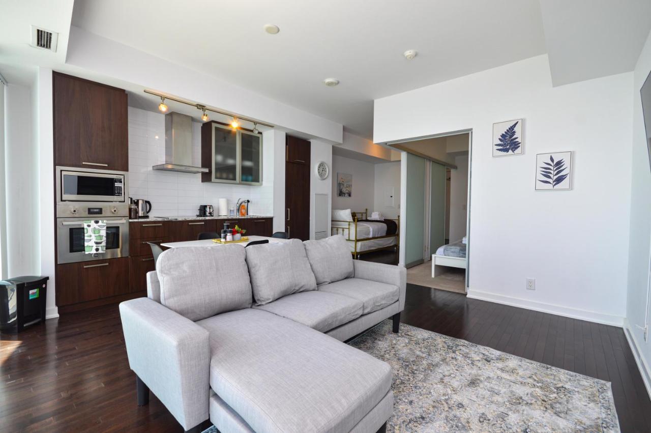 Downtown Toronto Condo Mins From Scotiabank Arena, Tiff, Cn Tower, Union, Mtcc エクステリア 写真