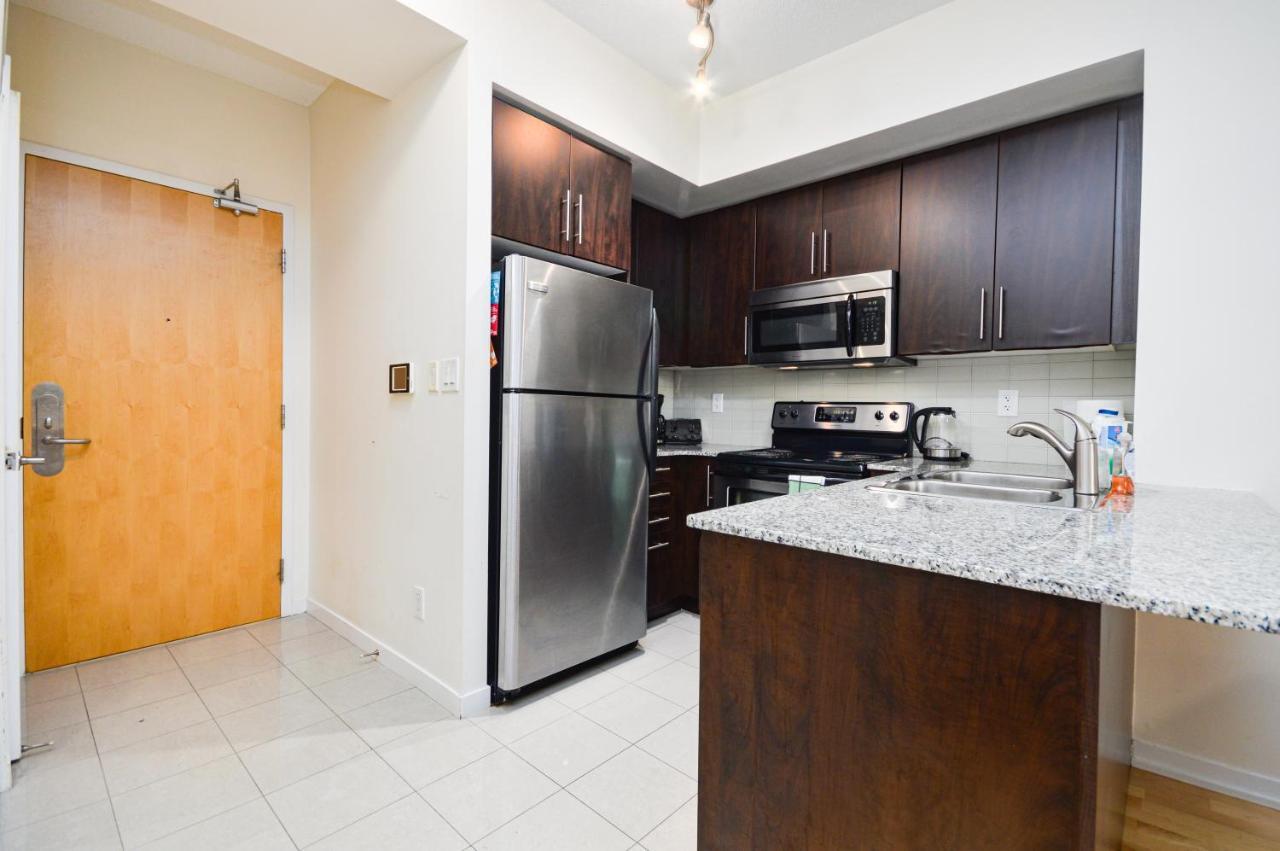 Downtown Toronto Condo Mins From Scotiabank Arena, Tiff, Cn Tower, Union, Mtcc エクステリア 写真